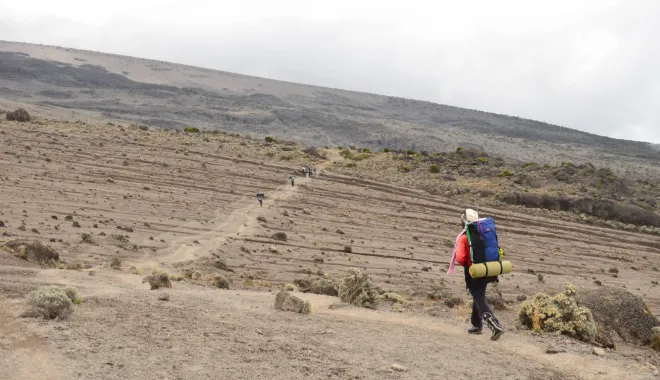 The Saddle: Trekking 