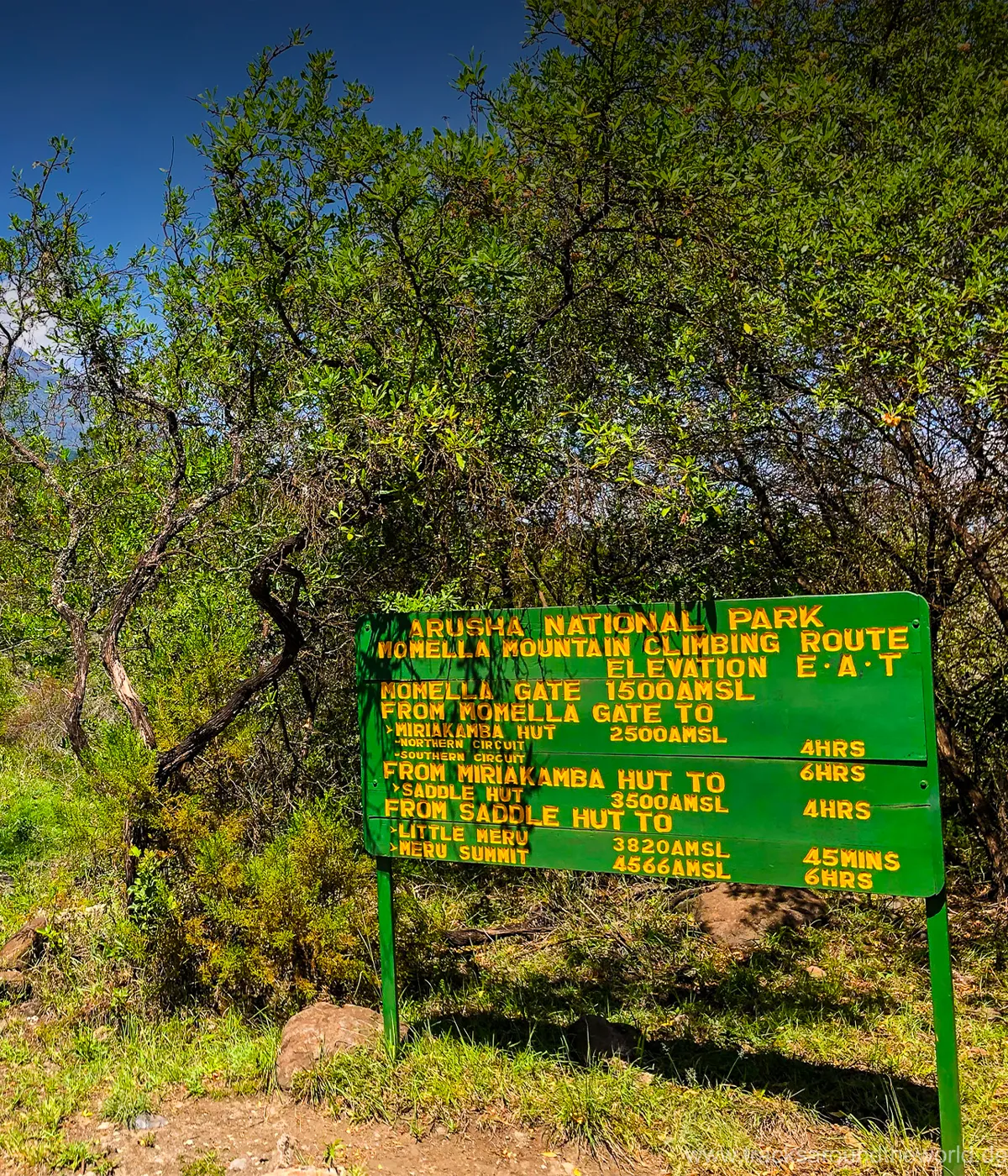 Meriakamba Hut to Momella Gate Board